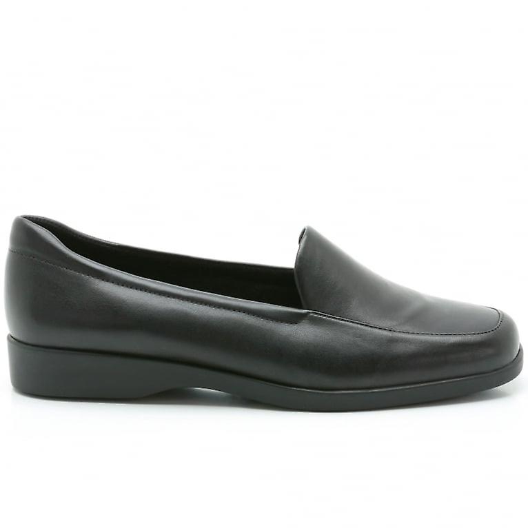 wide fitting girls school shoes